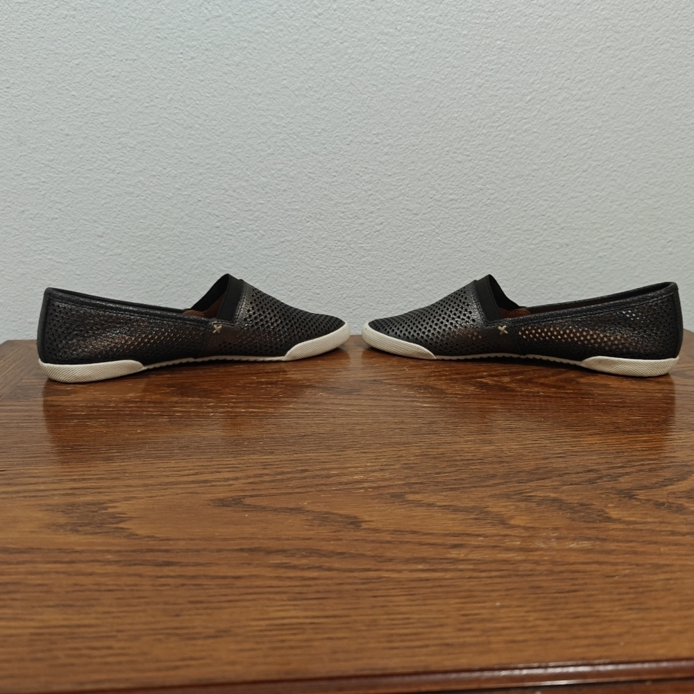Frye Melanie Pewter Leather Flats Size 6.5 M Metallic - Picture 5 of 12